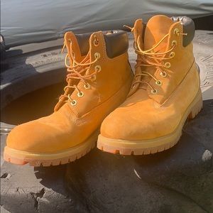 Timberland boots size 9.5